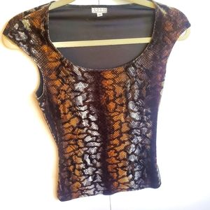 XOXO Velvet Stretchy Top